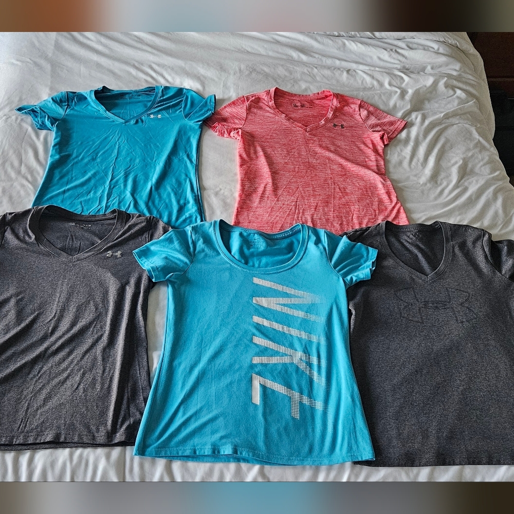 Under Armour Women's Short Sleeve Tees - Blue, Pink, Gray: Lot of 5
